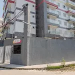 Conforto E Lazer A 500M Da Praia - Ire0022